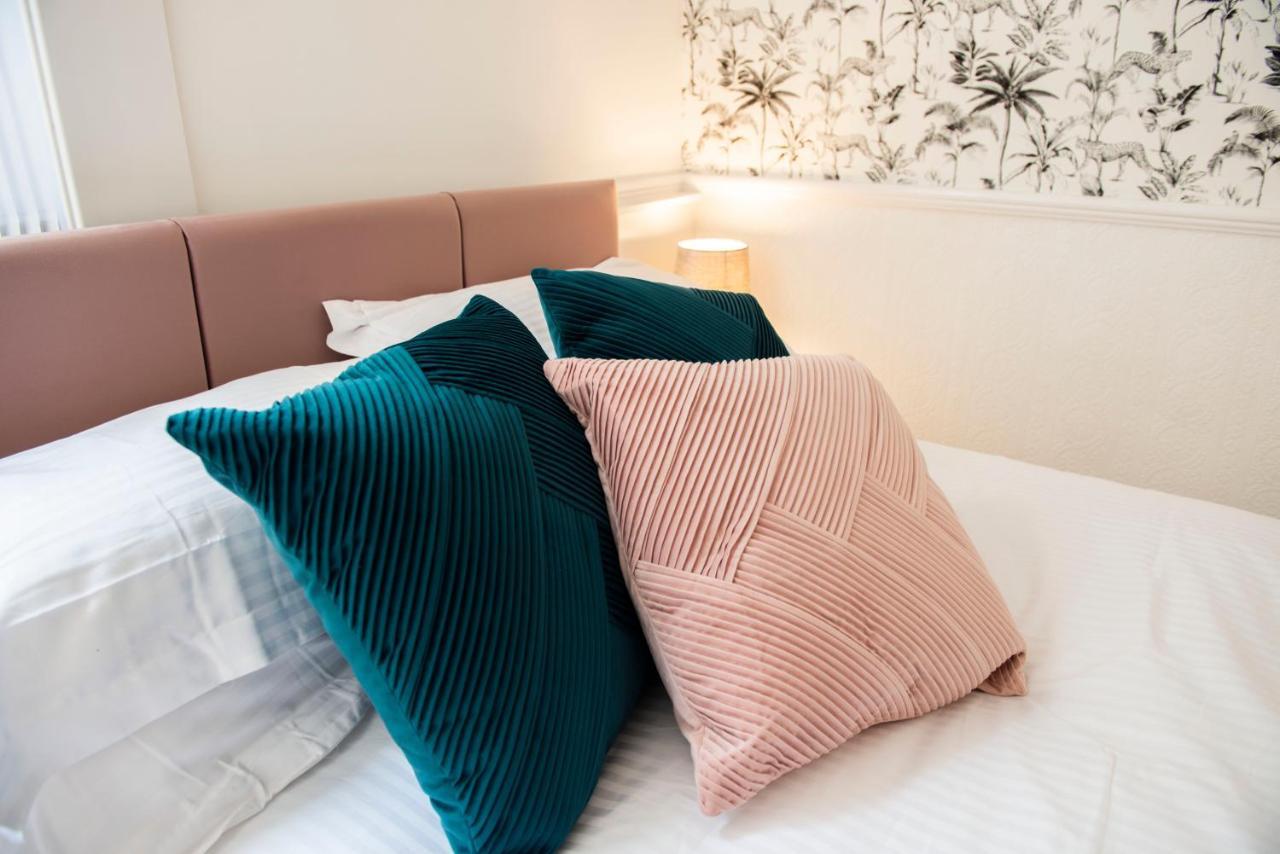 Charles Alexander Short Stay - Highcliffe Apartments 클레베리 외부 사진