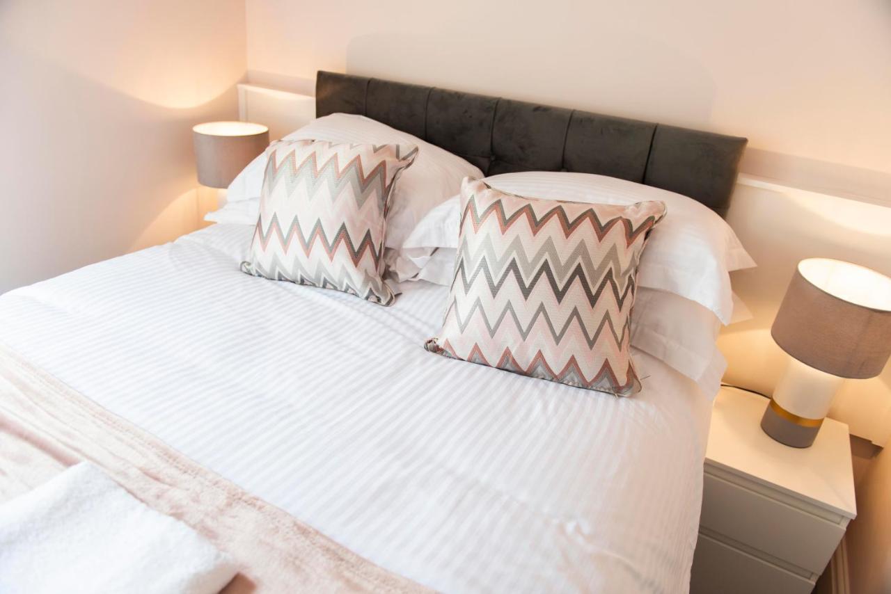 Charles Alexander Short Stay - Highcliffe Apartments 클레베리 외부 사진